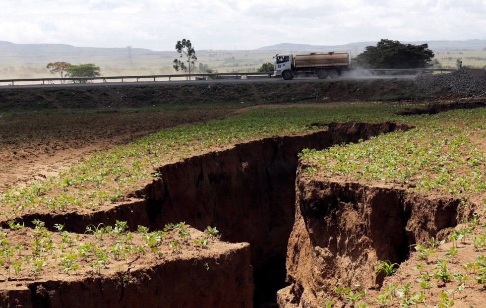 THOMAS MUKOYA REUTERS